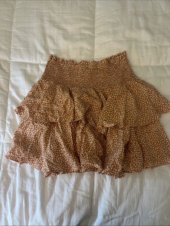 H&M Dresses & Skirts - H&M Brown Printed Ruffle Mini Skirt